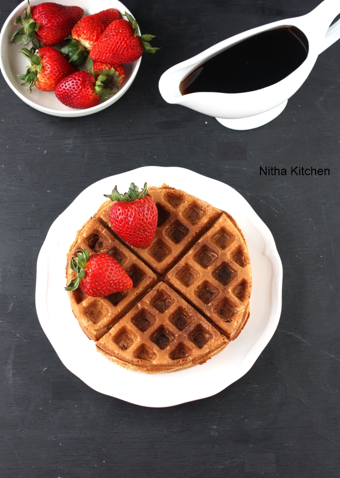 Eggless Apple Cinnamon Waffles