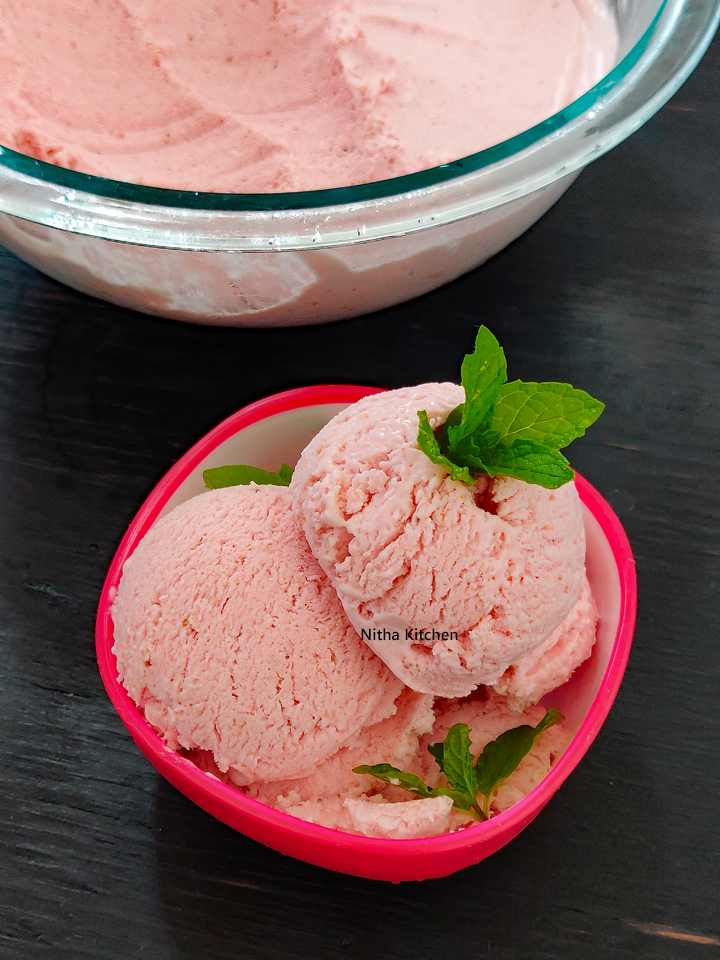 Eggless Strawberry Mint Ice cream Recipe from Scratch using low fat cream and hand whisk